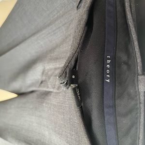 Theory size 6 Custom Max 2